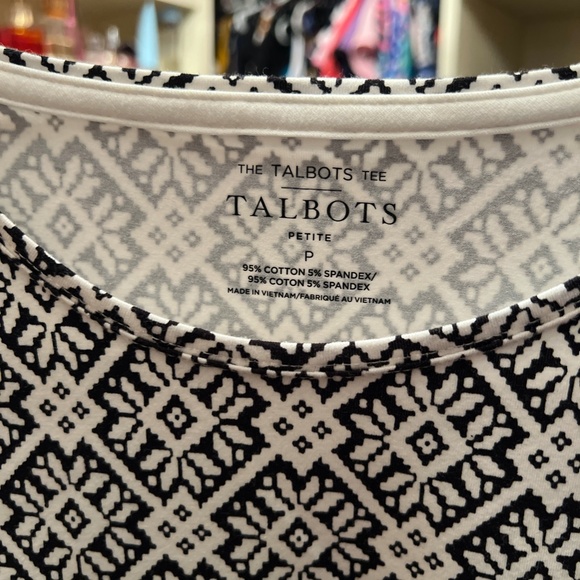 Talbots, Size Petite P, long-sleeve shirt - Picture 2 of 4